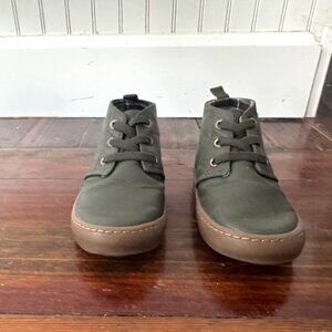 🟢 Old Navy Toddler Boots – Olive Green – Size 8